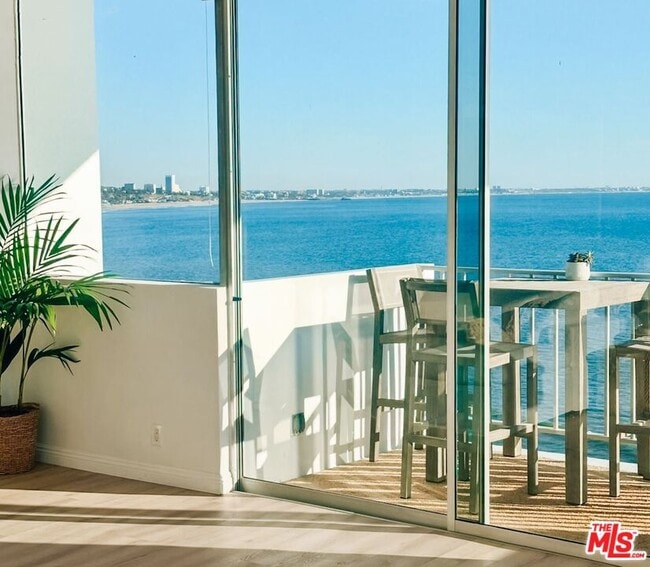 Photo - 17350 Sunset Blvd Unit 605