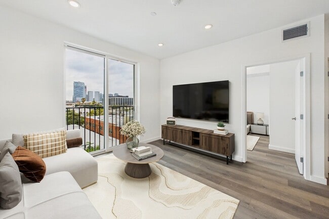 Photo - Diamante Apartments