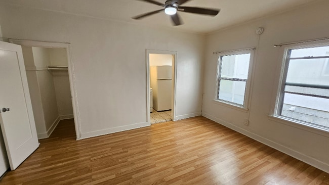 Photo - 727 S Coronado St Unit 205