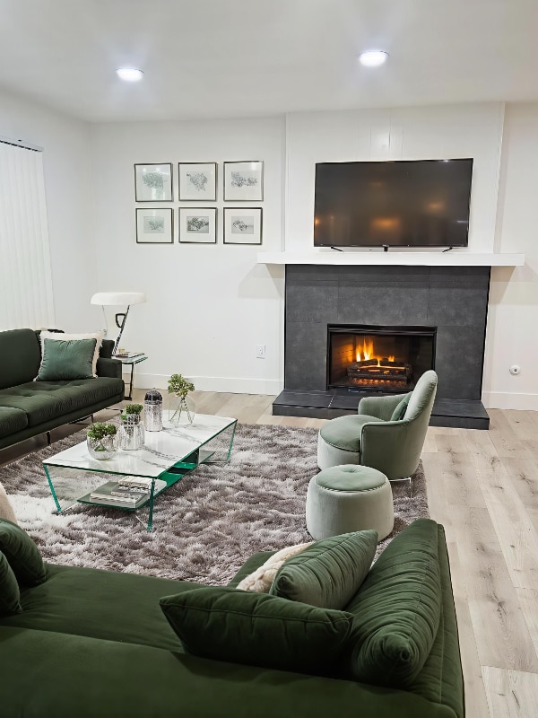 Photo - 7012 Heil Ave Townhome