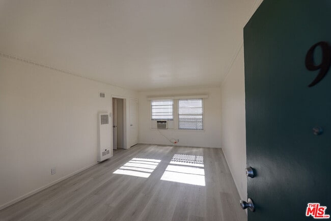 Photo - 1940 S Robertson Blvd Unit 9