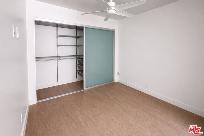 Photo - 1433 Euclid St Unit 2