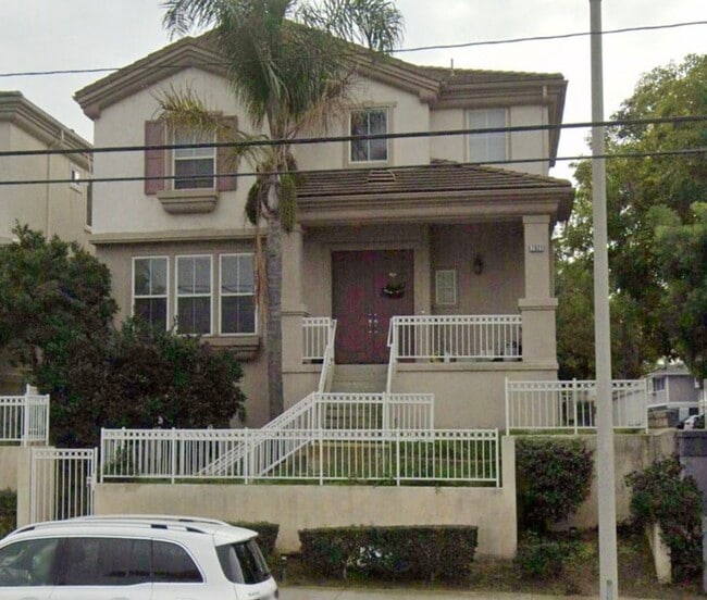 Building Photo - 7821 Daisy Cir Unit 8721 Daisy Circle