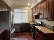 Photo - 2428 Oneida St