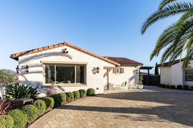 Building Photo - 424 Agua Vista Dr