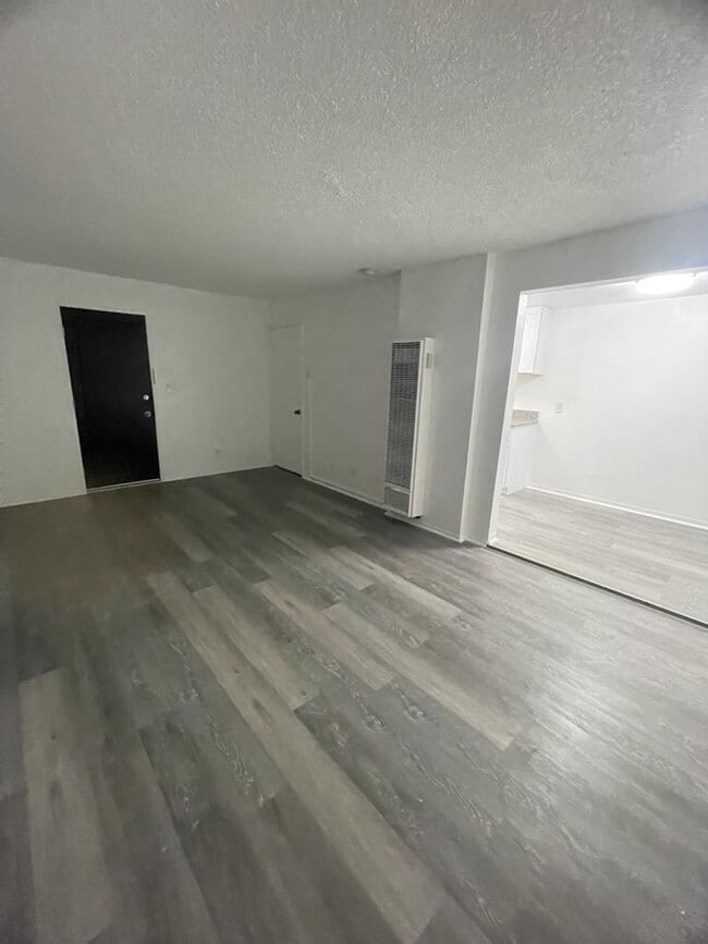 Photo - Del Rey Urban Income Funds, LLC