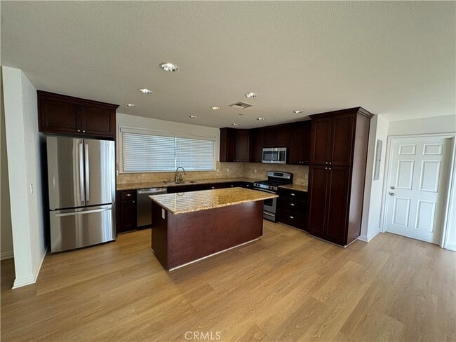 Photo - 1336 Calle Tulipan