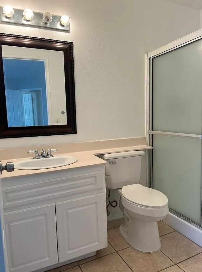 Photo - 461 Westminster Pl