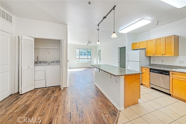 Photo - 100 S Alameda St Unit 348