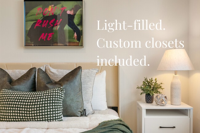 Photo - Sophia Hollywood