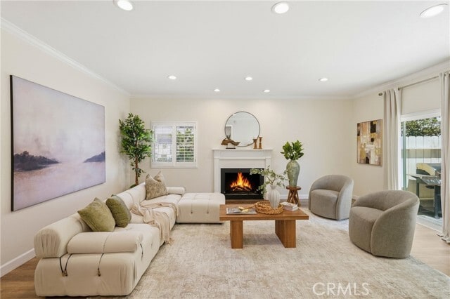 Building Photo - 1433 S Beverly Dr