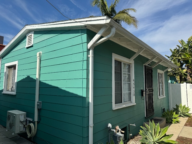 Photo - 4543 1/2 Alumni Ave Unit 4543 1/2 Alumni Ave