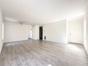 Photo - Large Lower Apartment Unit w/ Fenced Backyard! Unit B
