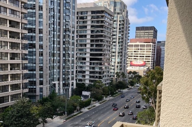 Photo - 10747 Wilshire Blvd Condo