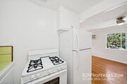 Photo - 7571 Willoughby Ave Unit 6