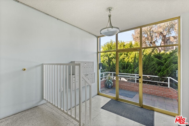 Photo - 8148 Redlands St Unit 104