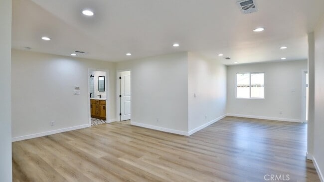 Photo - 247 S Date St E