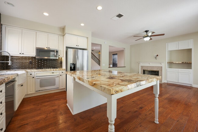 Photo - 11920 Mil Pitrero Rd