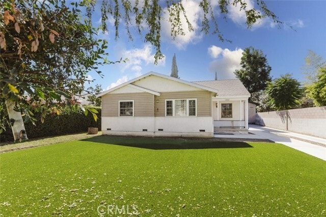 Photo - 13842 Hamlin St