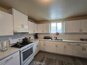 Photo - 441 W 71st St