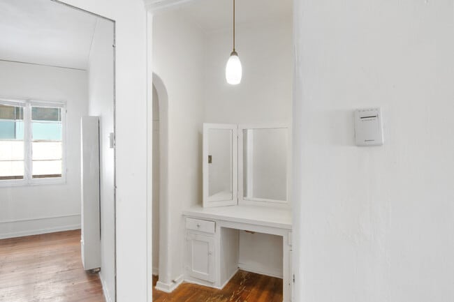 Photo - 279 N Euclid Ave