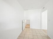 Photo - 337 Rexford Dr