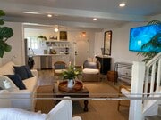 Photo - 226 W De La Guerra St