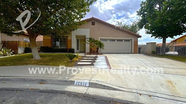 Photo - 12511 Townhill Ct House