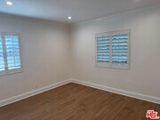 Photo - 6542 Zelzah Ave