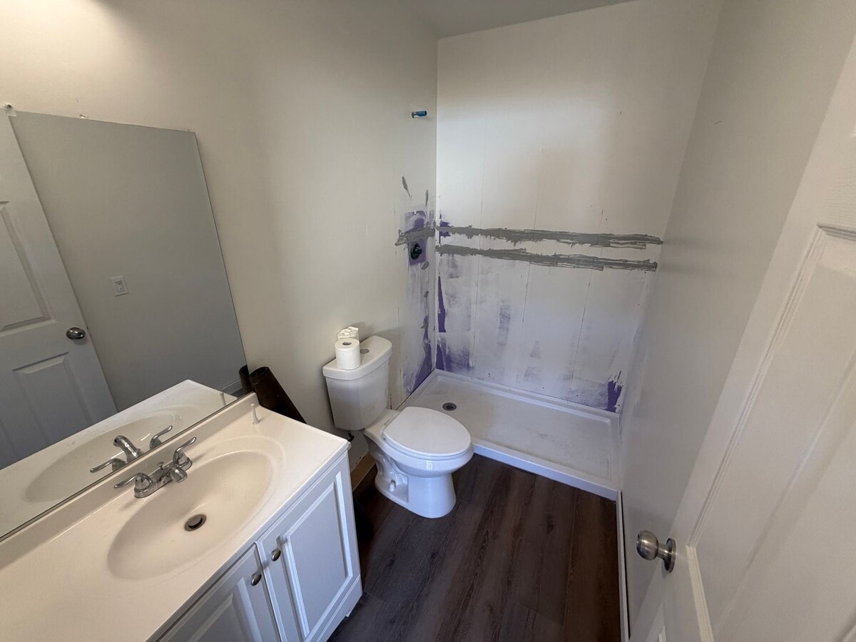 Photo - 4813 Almaguer Ave