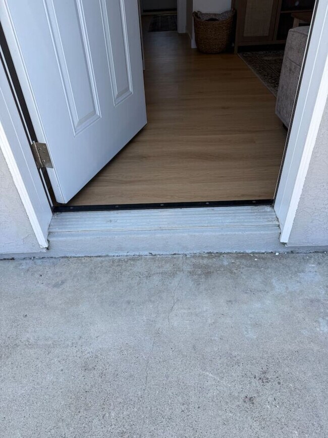 Photo - 4349 Oxford St Unit SI ID1496400P