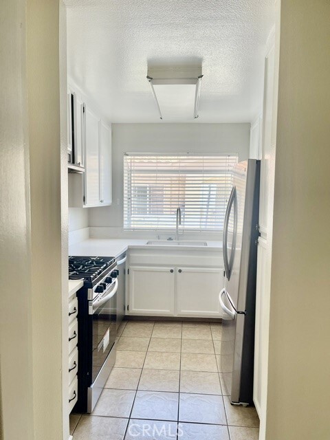 Photo - 43469 30th St W
