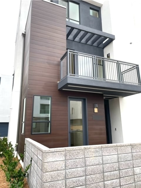 Building Photo - 16137 Veterans Wy Rental