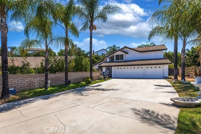 Photo - 1250 Kinglake Dr House