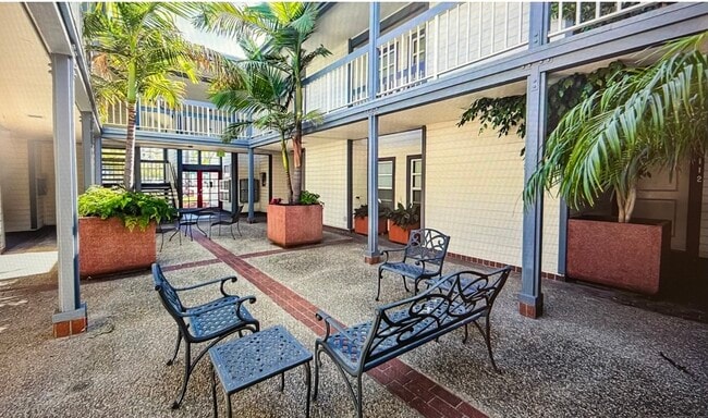 Photo - 3950 Cleveland Ave Unit 114