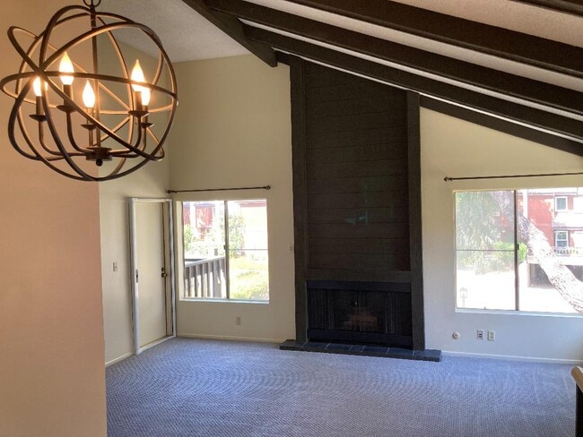 Living room - 4723 Maytime Ln Unit 1A