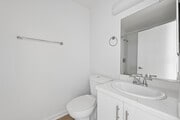 Studio - 575SF - Bathroom - The Westbury