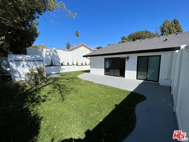 Building Photo - 12201 McLennan Ave. Rental