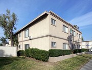 Primary Photo - Courtyard Apartments