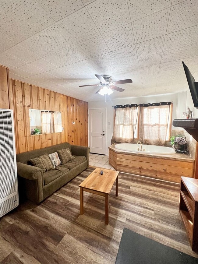 Photo - 877 Tulip Ln Unit Timberhaven Lodge  1