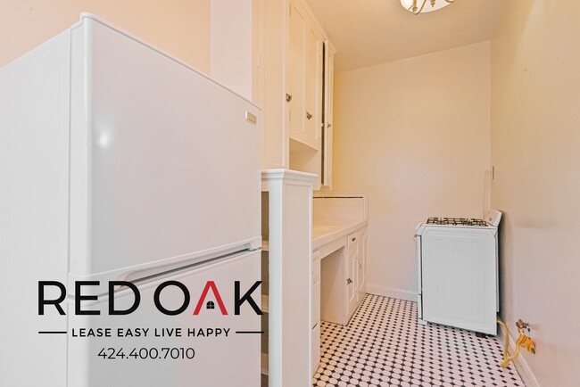 Photo - 649 N Rossmore Ave Unit 102