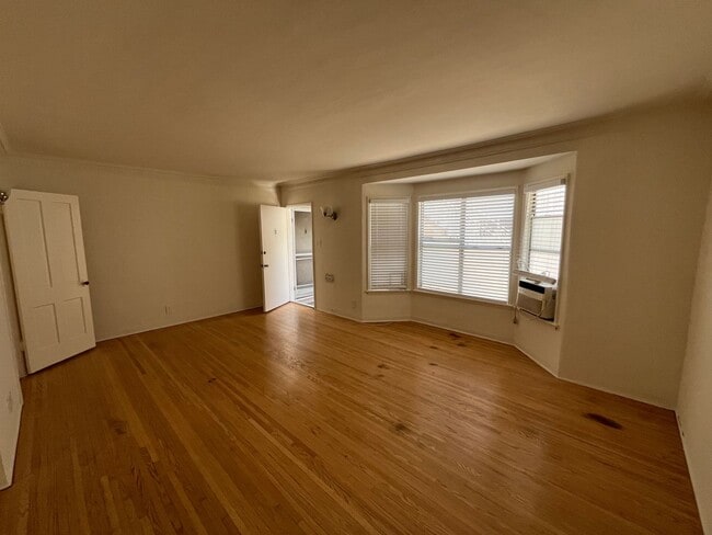 Photo - 820 N Edinburgh Ave Apartment Unit 822 1/2 N. Edinburgh