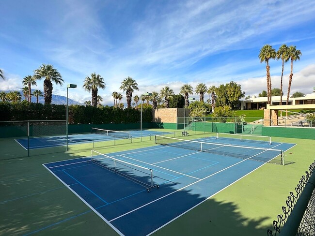 Photo - 71000 Los Altos Ct