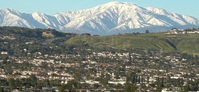 Building Photo - 761 W Country Hills Dr