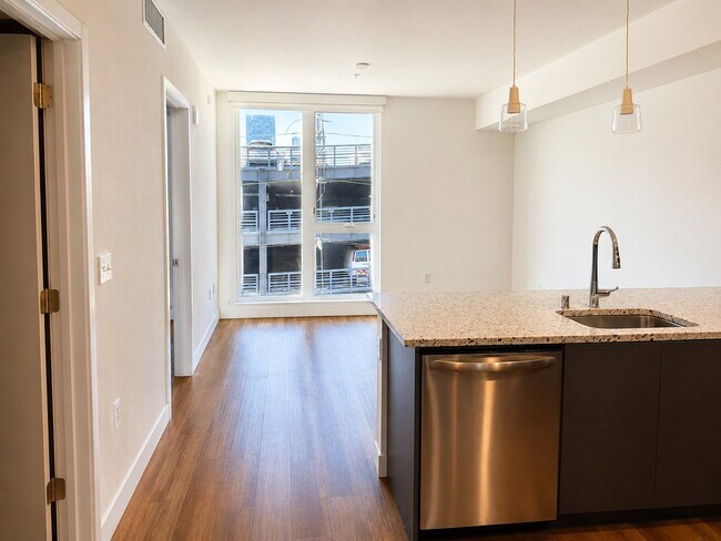 Photo - 2880 James M Wood Blvd Unit 525
