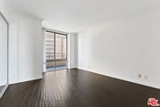 Photo - 4316 Marina City Dr Unit 531