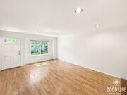 Photo - Beautiful 2B/2.5BA Townhouse in Carmel Val...
