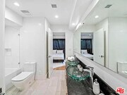 Photo - 1445 N Martel Ave