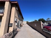 Photo - 116 N 10th St Apartment Unit B