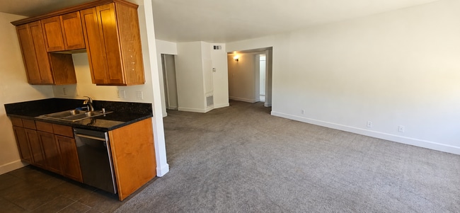 Photo - 10982 Roebling Ave Unit 423